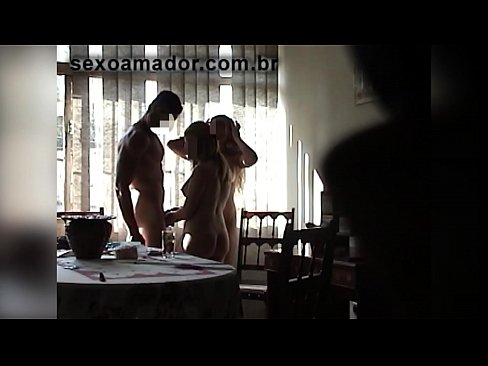 ❤️ Szexbarátok meghívnak egy óriásembert és egy édeshármast vele ❤️ Porno at hu.newsexxxx.ru ️❤