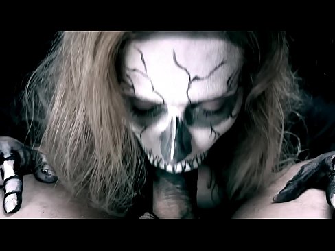 ❤️ Démon lány szopja a farkat fekete szájával és lenyeli a spermát. ❤️ Porno at hu.newsexxxx.ru ️❤